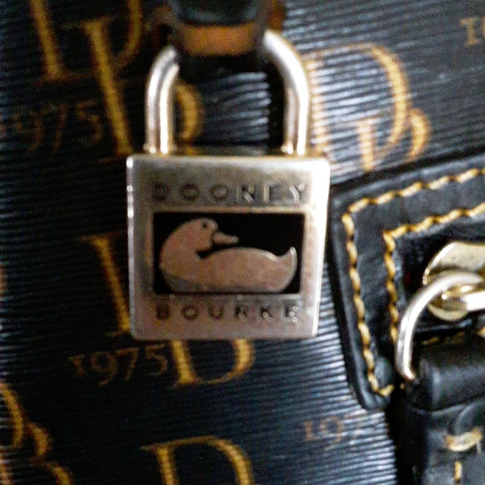 Dooney and Bourke Florentine Vachetta Leather bag-PRICE DROPPED - Picture 7 of 16